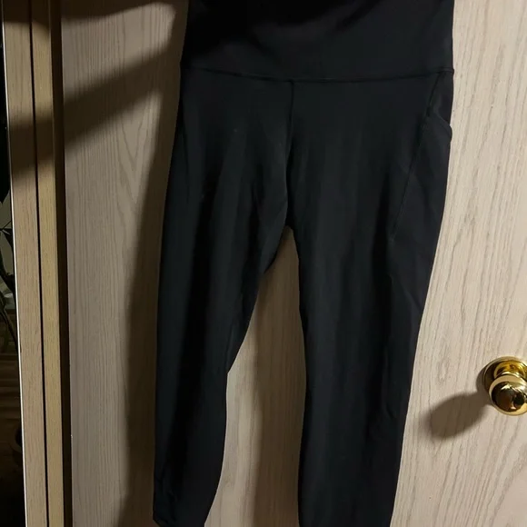 Lululemon wunder trainers with pockets - Picture 2 of 4